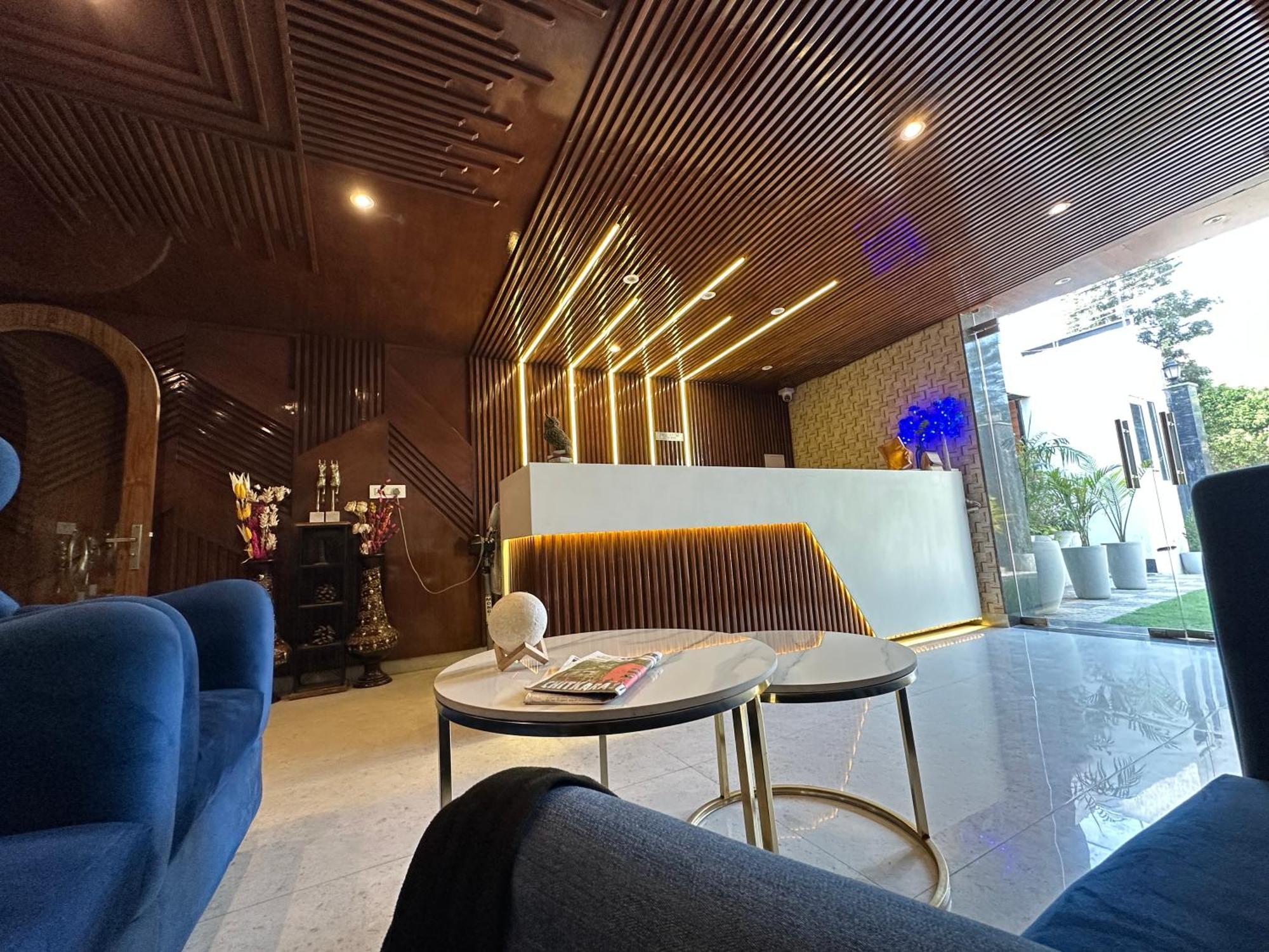 La Casca Experience Hotel Zirakpur Exterior photo